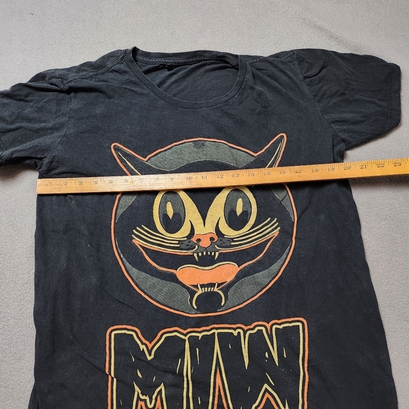 Motionless in White Band Forever and Always Graphic Tee - Picture 8 of 9